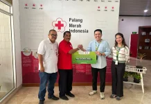 Lemonilo dan PMI Salurkan Bantuan untuk Warga Terdampak Gempa di NTT