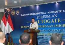 Imigrasi Resmikan 10 Autogate di Bandara Ahmad Yani