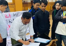 Mahasiswa Bawean Desak Pemkab Gresik Segera Bangun Dermaga Plengsengan