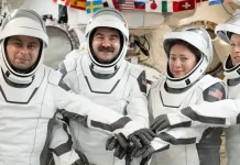 NASA akan Siarkan Langsung Kepulangan Crew-12 dari Stasiun Luar Angkasa ke Bumi