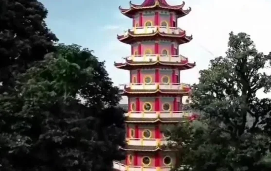 Perayaan Imlek dan Cap Go Meh di Pagoda Pulau Kemaro Palembang