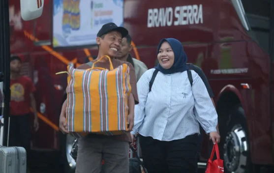 Kemenhub Berangkatkan Ribuan Peserta Mudik Gratis ke Jawa-Sumatera