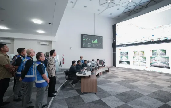 Wapres Gibran Pantau Strategi Arus Mudik Lebaran 2026 di JMTC Bekasi