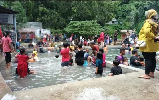 146 Ribu Wisatawan Kunjungi Destinasi Wisata Bandung selama Lebaran