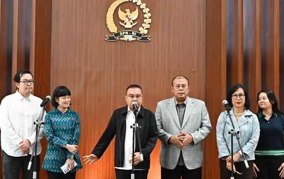 Komisi Gojek-Grab Resmi Turun Jadi 8% Mulai 1 Juli 2026 - RRI.co.id