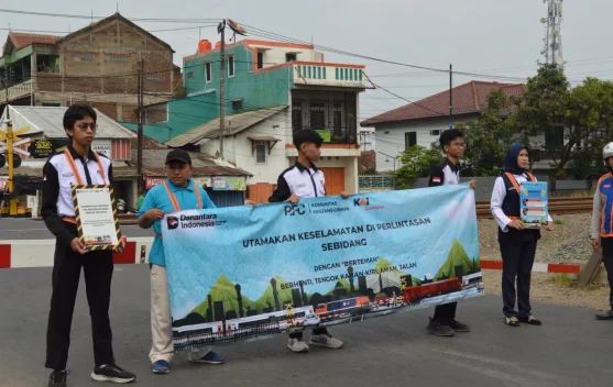 KAI Catat 134 Kecelakaan di Perlintasan Sebidang Kereta