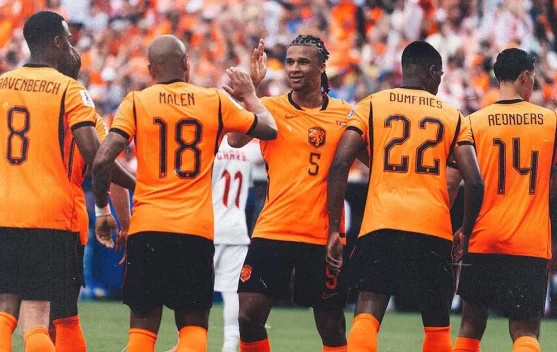 Gol Bunuh Diri Tunisia dan Aksi Brobbey Bawa Belanda Unggul di Babak Pertama - RRI.co.id