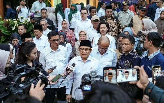 Menko Muhaimin Dorong Hilirisasi Gula Kelapa Banyumas Perkuat Ekonomi Warga - RRI.co.id