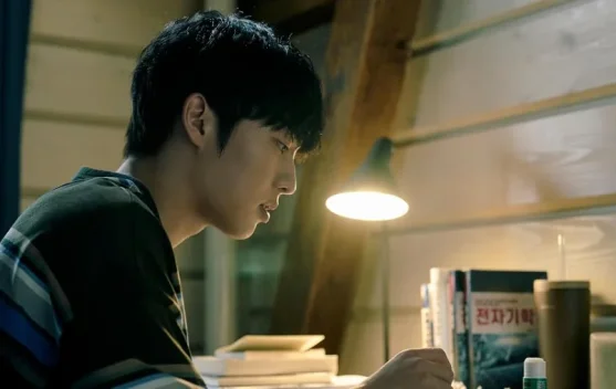 Sinopsis Drakor ‘Notes from the Last Row’, Tayang di Netflix - RRI.co.id