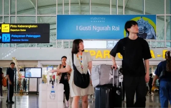 DPR: Kebijakan Bebas Visa Dongkrak Ekonomi dan Daya Saing Pariwisata - RRI.co.id