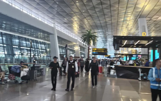 Pengelola Bandara Soetta Kembali Wacanakan Terminal Khusus Umrah - RRI.co.id