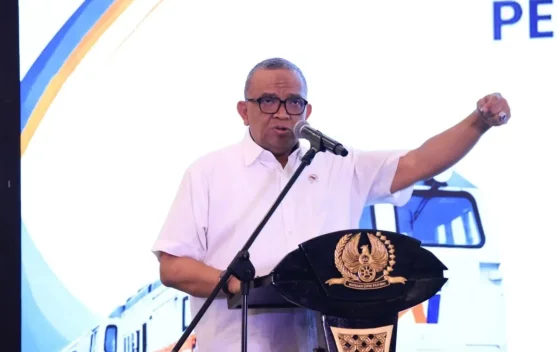Wamenaker: PKB Cerminkan Hubungan Industrial yang Sehat - RRI.co.id