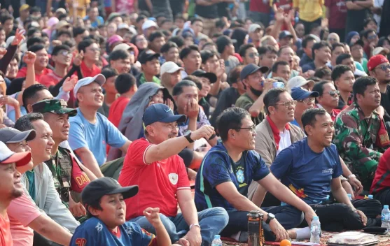 Bisa Hidupkan Perekonomian Rakyat, Pemkot Bekasi Dukung Nobar Piala Dunia - RRI.co.id