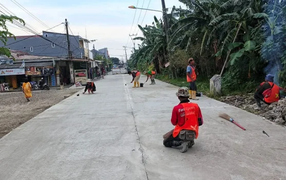 Pemprov Jabar Fokus Bangun Jalan Desa Mulai Juli 2026 - RRI.co.id