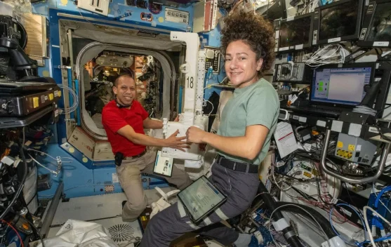 Astronaut ISS Bersiap Spacewalk untuk Perbaiki Lengan Robot Canadarm2