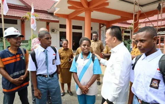 Sekolah Rakyat Percepat Pengentasan Kemiskinan di Papua - RRI.co.id