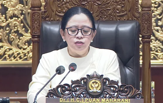 Gelar Rapat Paripurna ke-22, DPR Bahas Laporan BPK hingga Permohonan Naturalisasi - RRI.co.id
