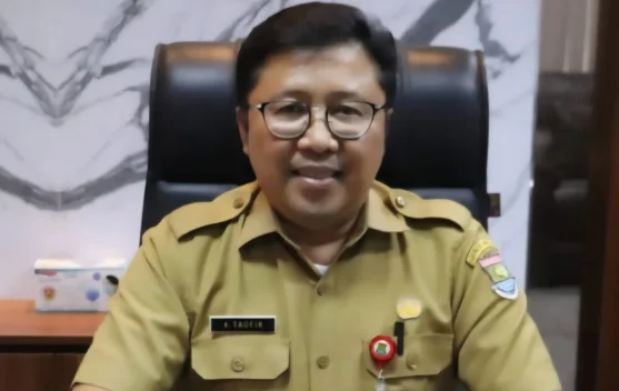 BPBD Tangerang Duga Gas Metana Pemucu Kebakaran TPA Jatiwaringin - RRI.co.id