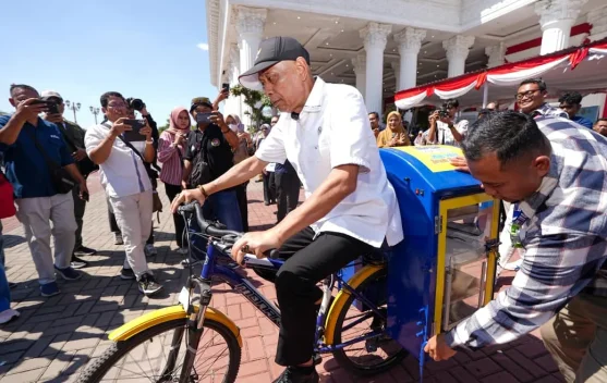 Kemensos Berdayakan KPM Jual Roti - RRI.co.id