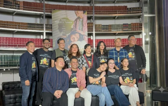 Ari Irham dan Rieke Diah Pitaloka Bagikan Cerita Emosional Film 'Seni Merayu Tuhan' - RRI.co.id