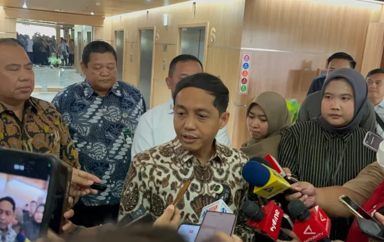 Raja Juli Buka Suara Soal Amplop Bupati Kuansing - RRI.co.id