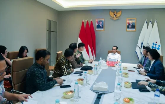 Ancaman Scam Meningkat, Wamenkomdigi: Kerugian Mencapai Rp7,5 Triliun - RRI.co.id