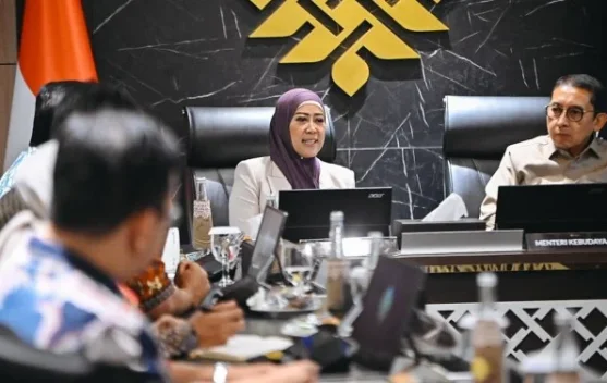 Menkomdigi: Pertumbuhan Ekonomi Digital Harus Beriringan dengan Penguatan Buday - RRI.co.id