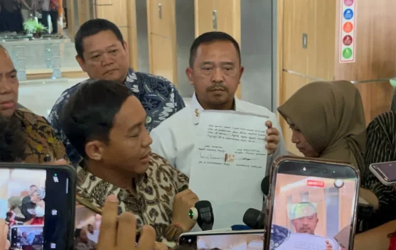 KPK Proses Laporan Penolakan Gratifikasi Menhut dari Bupati Kuansing - RRI.co.id