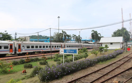 Tiga Stasiun Hubungkan Pelabuhan Layani 3,88 Juta Penumpang - RRI.co.id