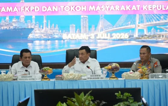 Menko Polkam Ajak Semua Pihak Perangi Disinformasi di Ruang Digital - RRI.co.id