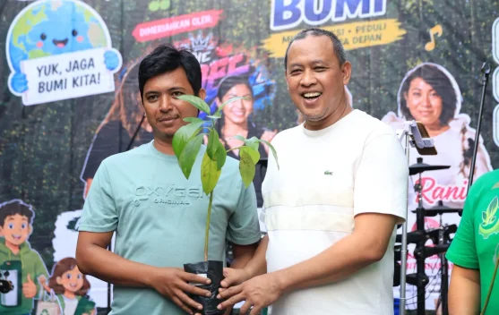 Wali Kota Bekasi Dukung Gerakan Penghijauan Masyarakat di Bekasi - RRI.co.id