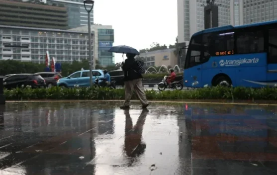 Cuaca Awal Pekan, BMKG Ungkap Daftar Kota Diguyur Hujan dan Diselimuti Kabut - RRI.co.id