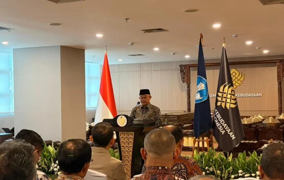 KNIU Beralih ke Kemenbud, Mendikdasmen Sebut Diplomasi Indonesia Akan Makin Kuat - RRI.co.id