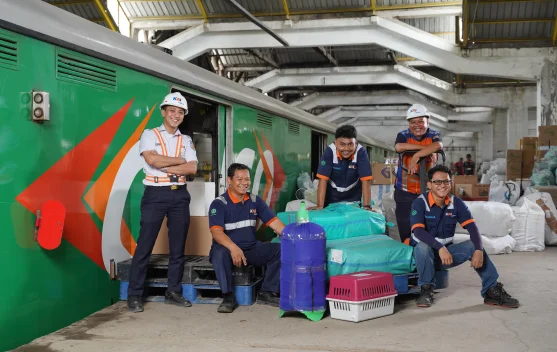 Angkutan Retail KAI Semester I 2026 Capai 123.810 Ton - RRI.co.id