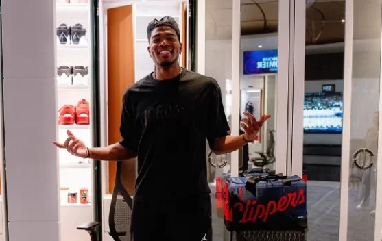 Tinggalkan Lakers, Hachimura Kini Berseragam Clippers - RRI.co.id