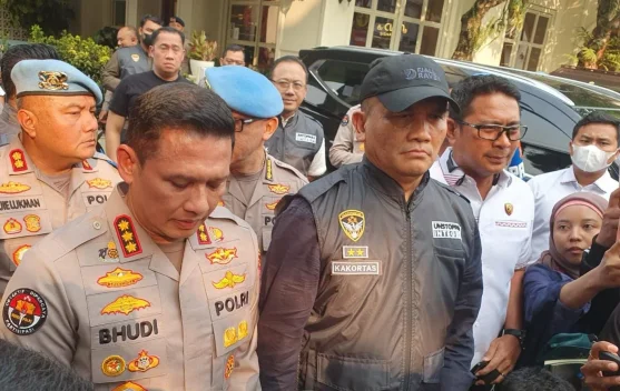 Kortastipidkor dan Polda Metro Geledah Kafe dan Money Changer di Jakarta Selatan - RRI.co.id