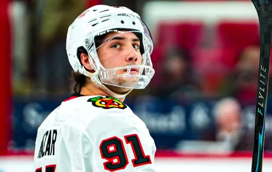 Blackhawks Siapkan Frank Nazar Gantikan Connor Bedard di Awal Musim