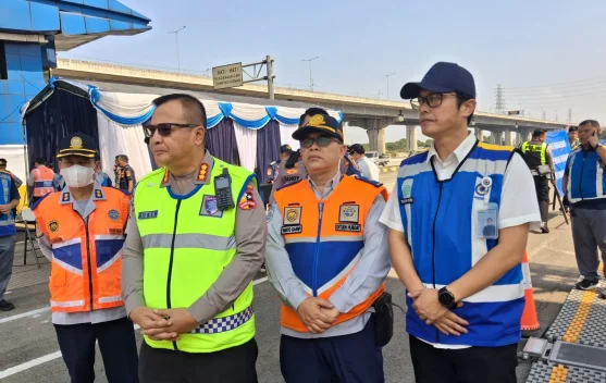 Gakkum Humanis Korlantas Polri Edukasi Kendaraan 'Over Dimensi' dan 'Over Load' - RRI.co.id