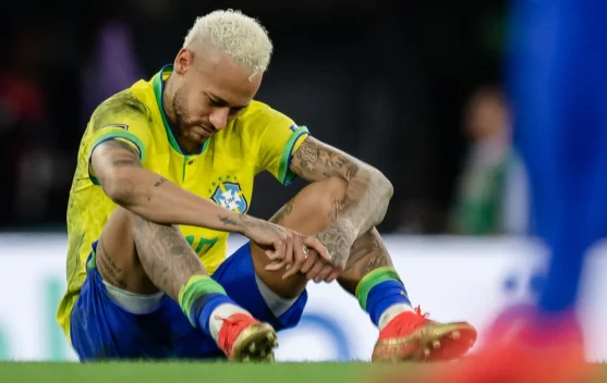 Berita Sepekan IV: Brasil Terhenti, Kontroversi FIFA hingga Prancis ke Semifinal - RRI.co.id