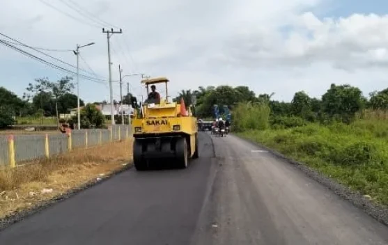 Perbaikan Jalan Kotabaru Diharapkan Tekan Biaya Logistik Komoditas - RRI.co.id