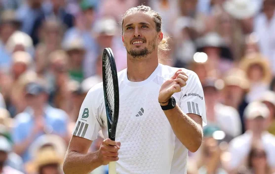 Zverev Geser Alcaraz, Rebut Peringkat Dua Dunia usai Lolos Final Wimbledon