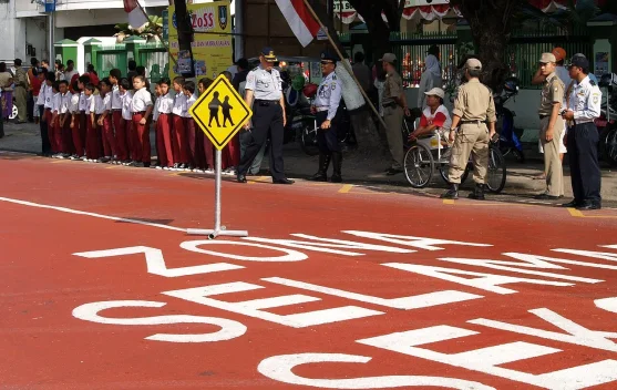 Tahun Ajaran Baru Dimulai, Kenali Fungsi Zona Selamat Sekolah - RRI.co.id