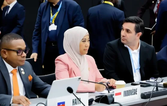 Transformasi Digital, Menkomdigi: Harus Perkuat Bahasa Lokal dan Pengetahuan Adat