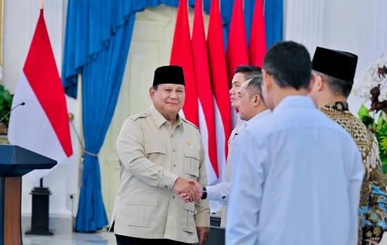 Prabowo Tinjau Panen Raya TNI di Malang