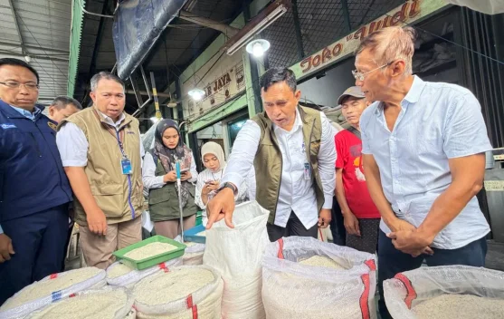 BULOG Minta Masyarakat Cermat dengan Standar Mutu Beras - RRI.co.id
