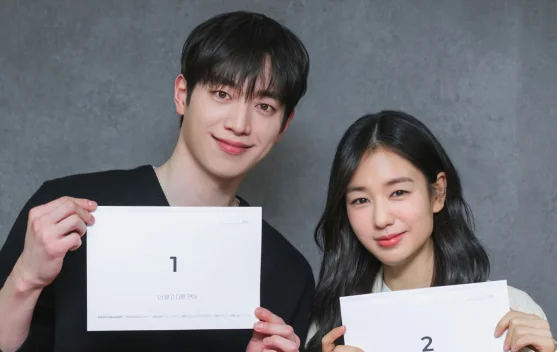 Seo Kang Jun dan Ahn Eun Jin Tampil Kompak di Pembacaan Naskah 'A Love Other Than Yours'