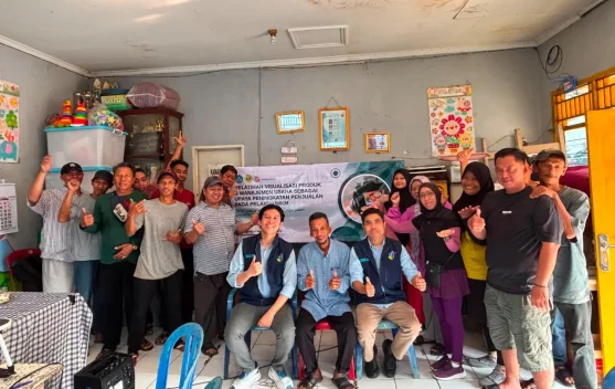Tingkatkan Daya Saing Digital, Dosen UNJ Beri Pelatihan Visualisasi Produk UMKM
