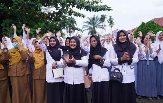 Guru PPPK Paruh Waktu Berpeluang Jadi PNS: Ada Kesempatan Ikut Tes