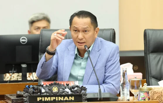 Anggota DPR Sebut Target Lifting Minyak 610 Ribu Barel per Hari Realistis