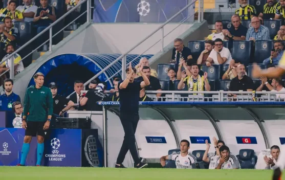 Lyon Tahan Imbang Fenerbahce, Pelatih Paulo Fonseca Tetap Puas